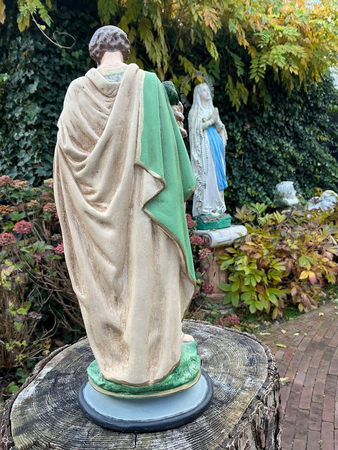 Zeldzaam Frans heiligenbeeld van Sint Jozef – jaren ’30 – gipsen beeld uit Franse Ardennen – antiek religieus erfstuk