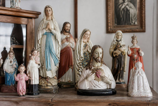 Religieuze beelden uit jaren 50 kopen