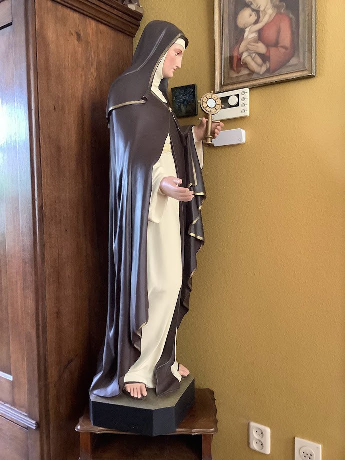 ¡Atención! SOLO RECOGIDA: Estatuilla religiosa belga única y rara de Santa Clara
