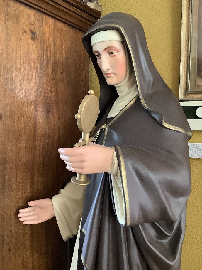 ¡Atención! SOLO RECOGIDA: Estatuilla religiosa belga única y rara de Santa Clara