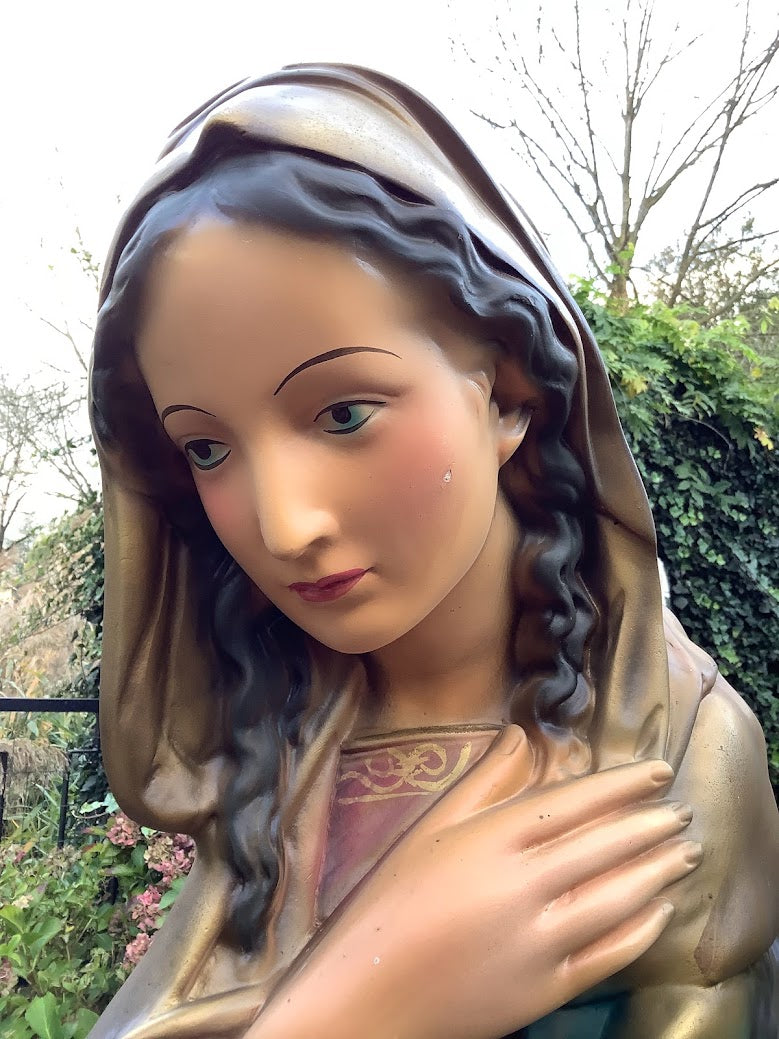 Beautiful large statue of Mary, bust of Mary