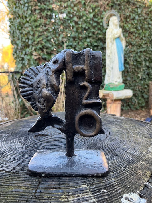 Vintage Bronzen Vis Sculptuur H2O – Mid Century Decor – Zwaar Bronzen Beeldje – Maritieme Kunst – Uniek Vintage Sculptuur