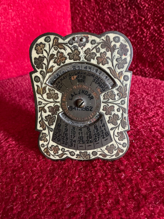 Antique Perpetual Desk Calendar – Copper – 1941–1962 – Perpetual Calendar – Vintage Desk Decor – Unique Collectible