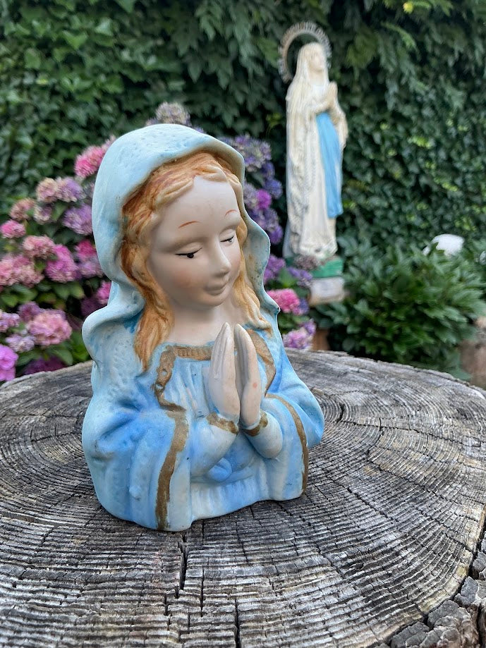 Liefelijke Maria Buste Mariabeeld