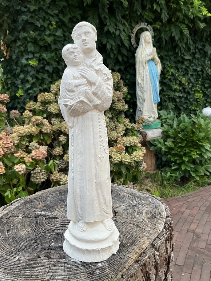 Heiligenbeelden St Anthonius met kindje