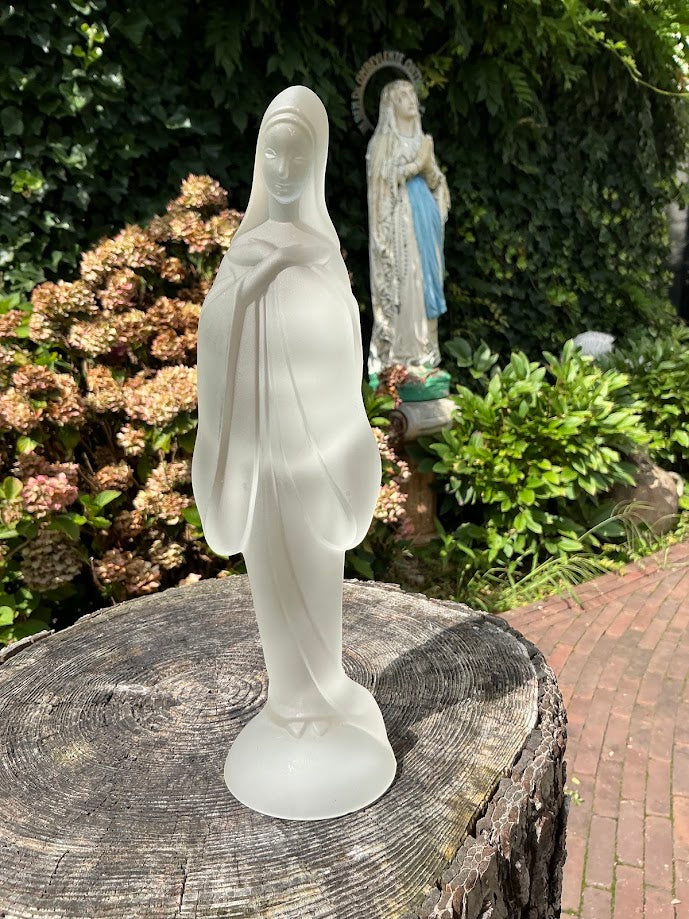 Fostoria Glass Madonna "Silver Mist" Heilige Maagd Maria