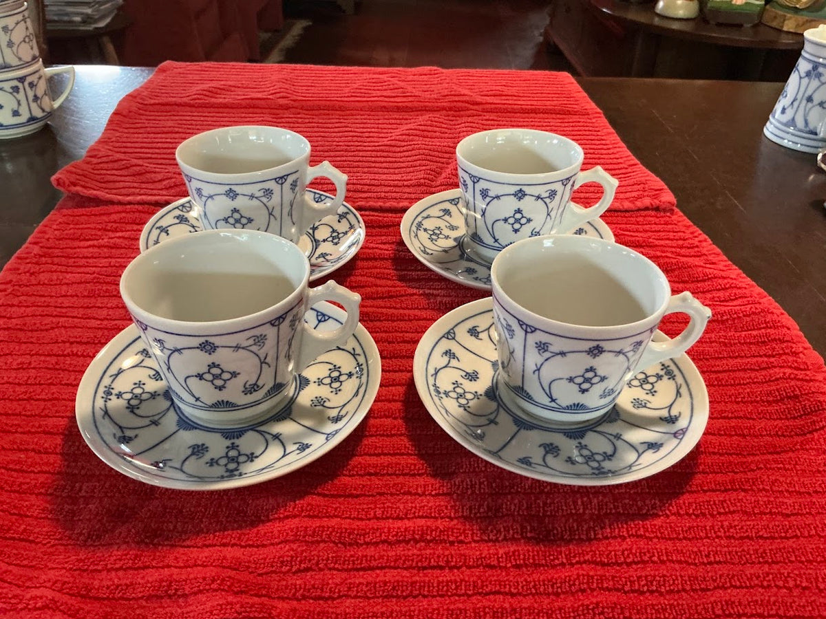 Oud Jager Eisenberg Blau Saks Koffie/Theeservies 14-delig