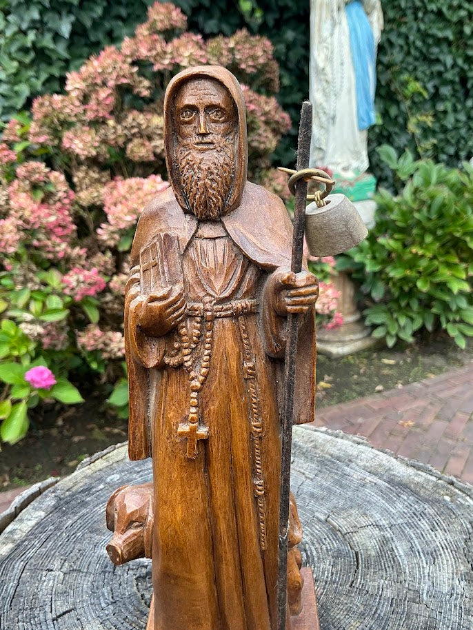Única imagen de madera de San Antonio Abad con cerdo