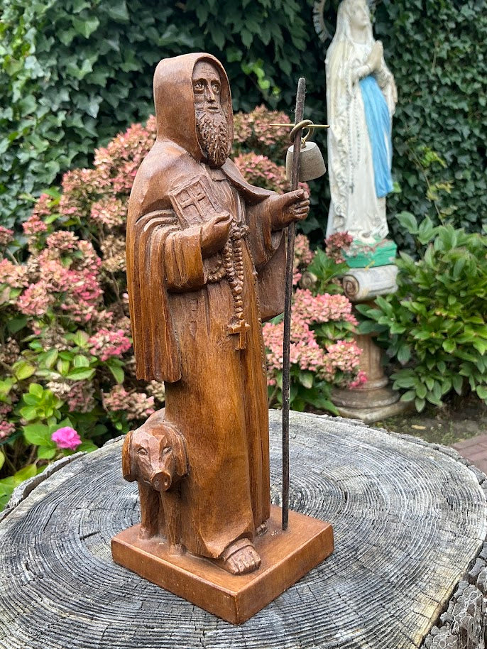 Única imagen de madera de San Antonio Abad con cerdo