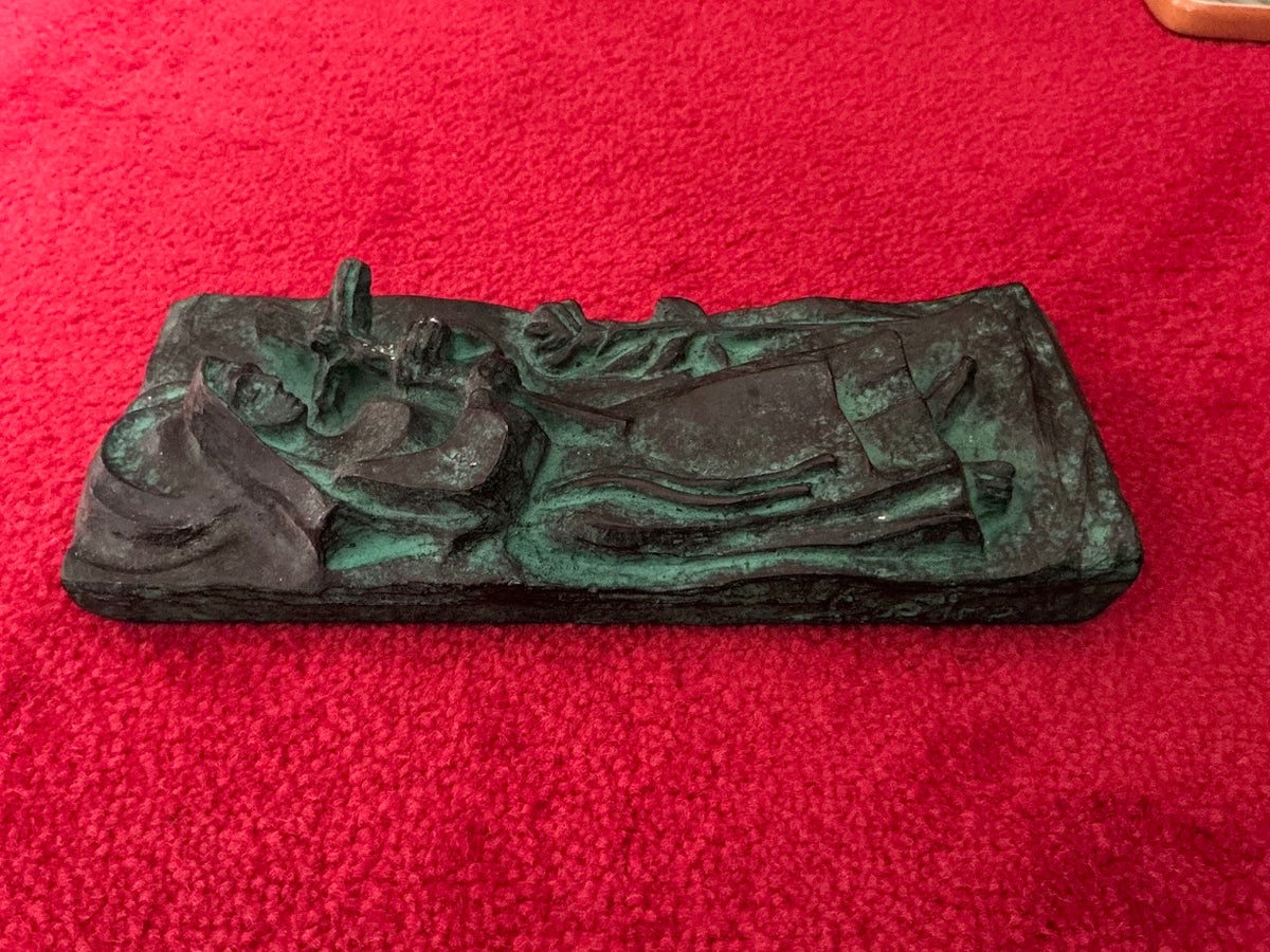 Uniek stenen plaquette reliëf H. Theresia binnen /buiten