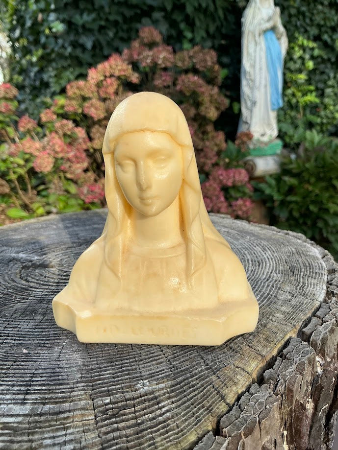 Buste antique de la Vierge Marie par Charles Mailard
