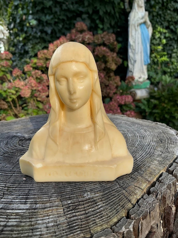 Buste antique de la Vierge Marie par Charles Mailard