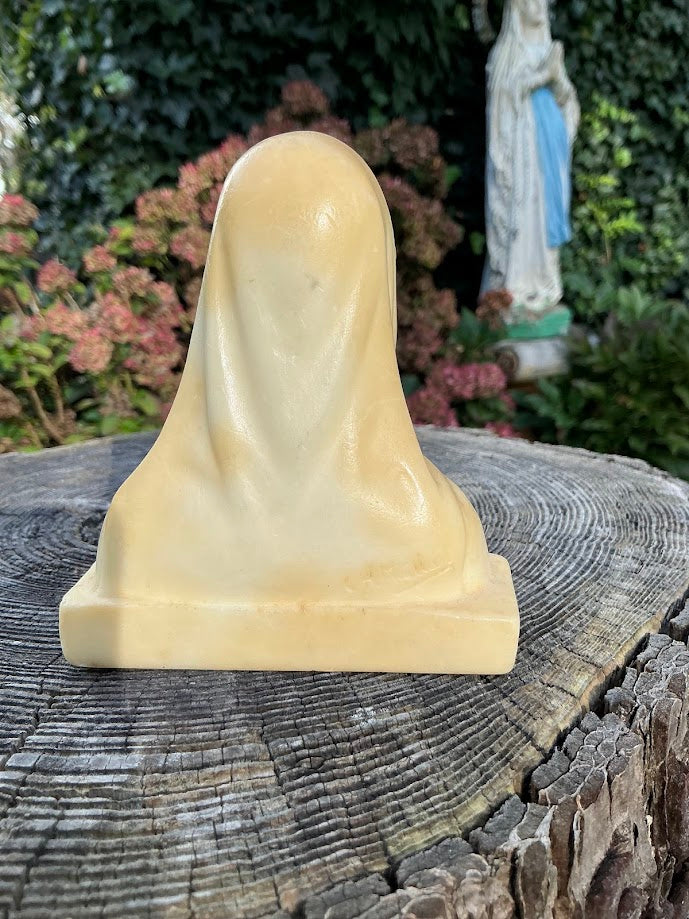 Buste antique de la Vierge Marie par Charles Mailard