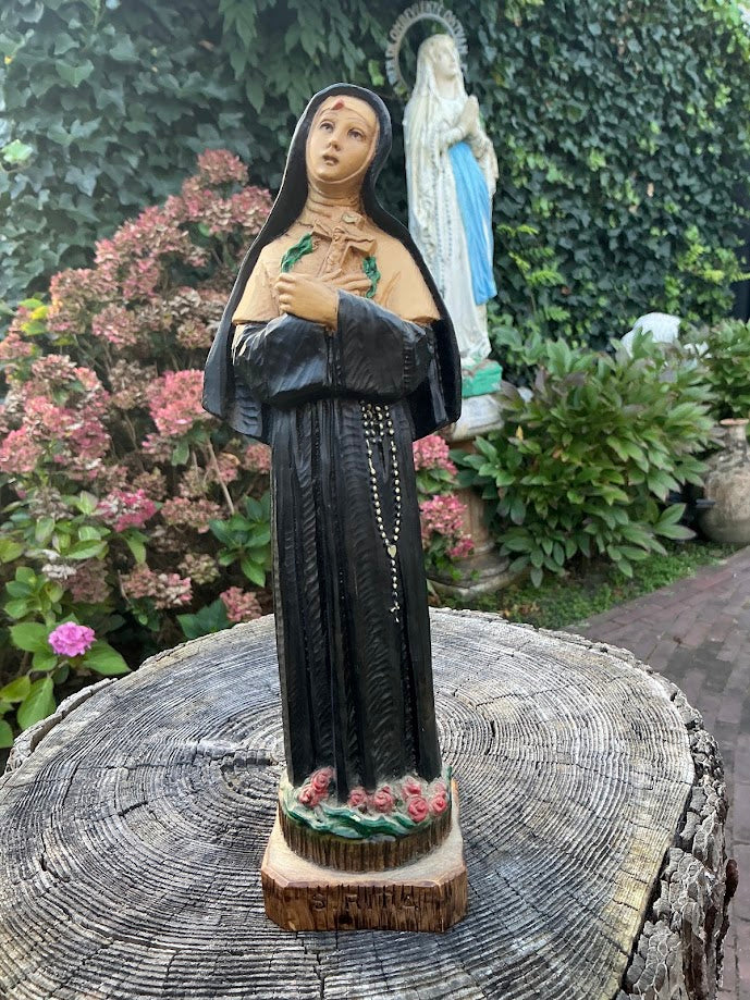 Stupenda statua di Santa Rita da Cascia