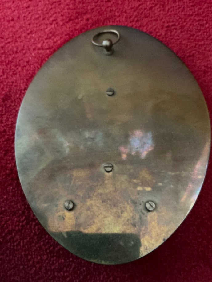 Antikes französisches Weihwasserbecken aus Marmor mit Medaille der Jungfrau Maria